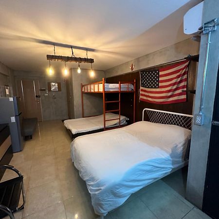 Renovated Loft Style Condo Bangkok Extérieur photo