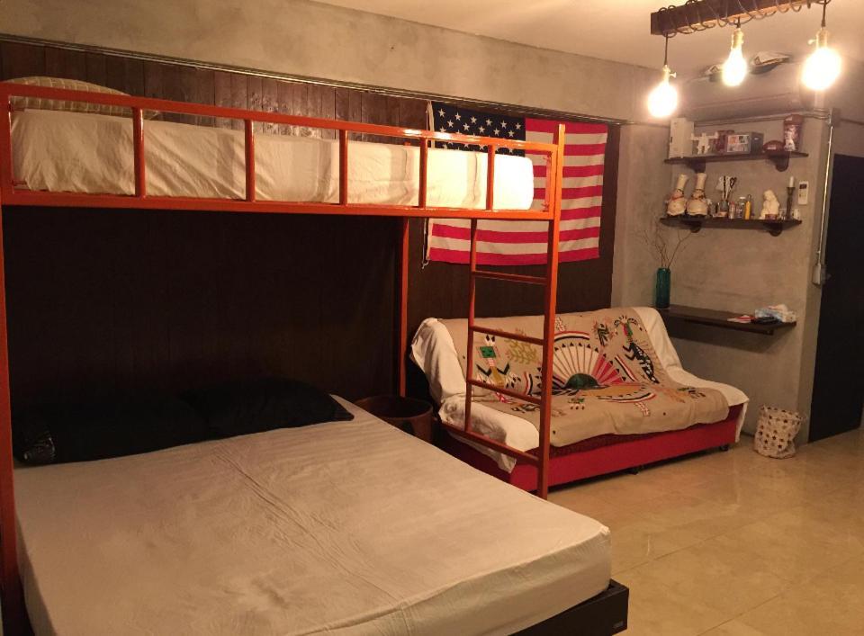 Renovated Loft Style Condo Bangkok Extérieur photo
