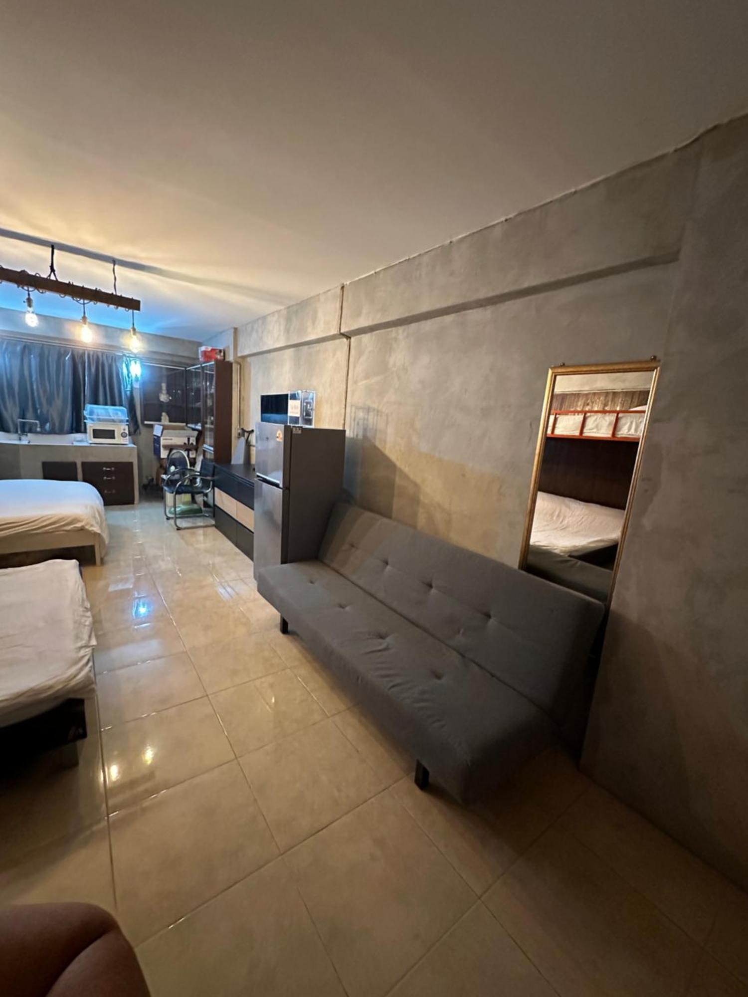 Renovated Loft Style Condo Bangkok Extérieur photo